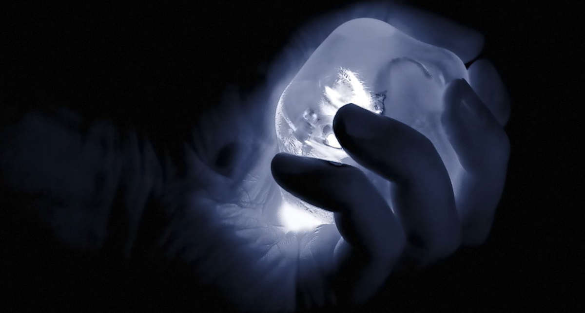 Nokia сделала экран изо льда