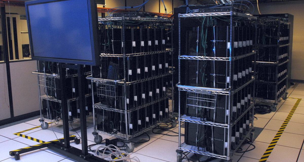 Военные сделали суперкомпьютер из игровых консолей