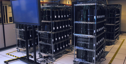 Военные сделали суперкомпьютер из игровых консолей