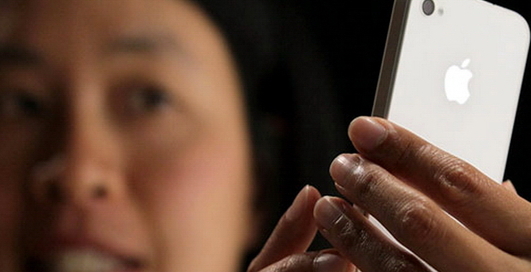 iPhone 4 стал провалом 2010 года