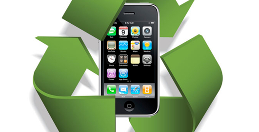 Apple скупает старый хлам