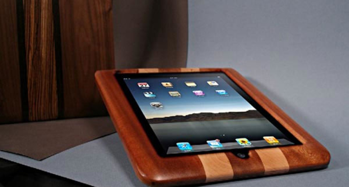 Вместо iPad 2 девушка купила кусок доски