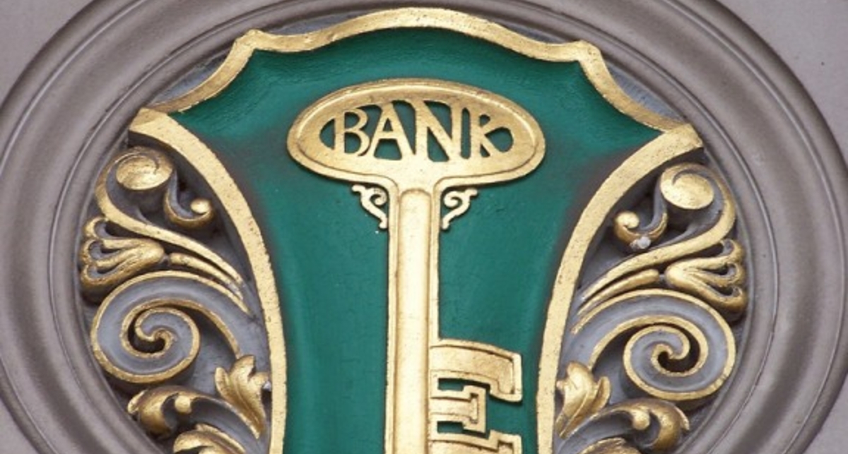 Депозиты: время розыгрышей