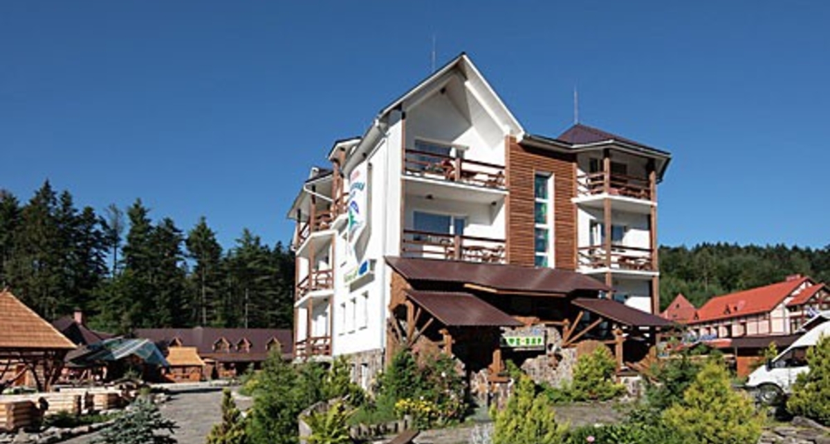 Отдых в Карпатах: когда дешевле?