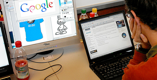 По каким сайтам "гуляют" украинцы