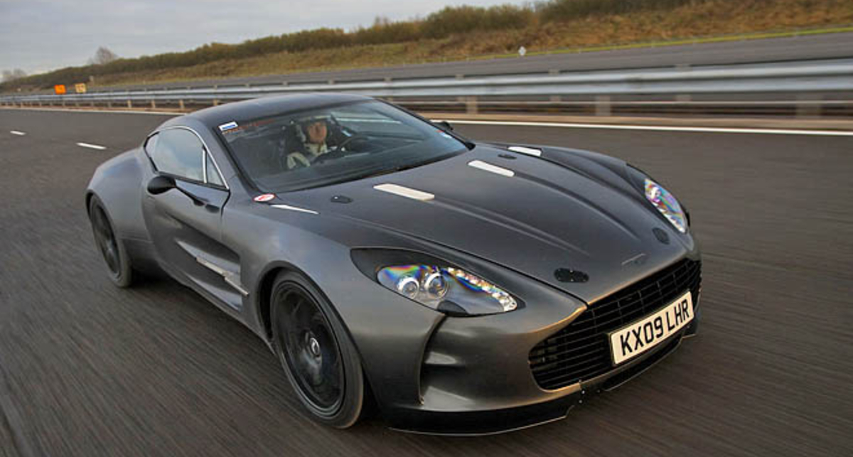 Aston Martin One-77 стал самым быстрым суперкаром в истории марки