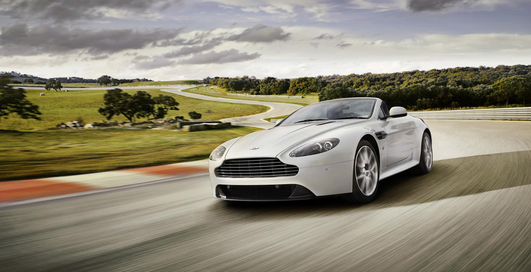 Aston Martin V8 Vantage  S