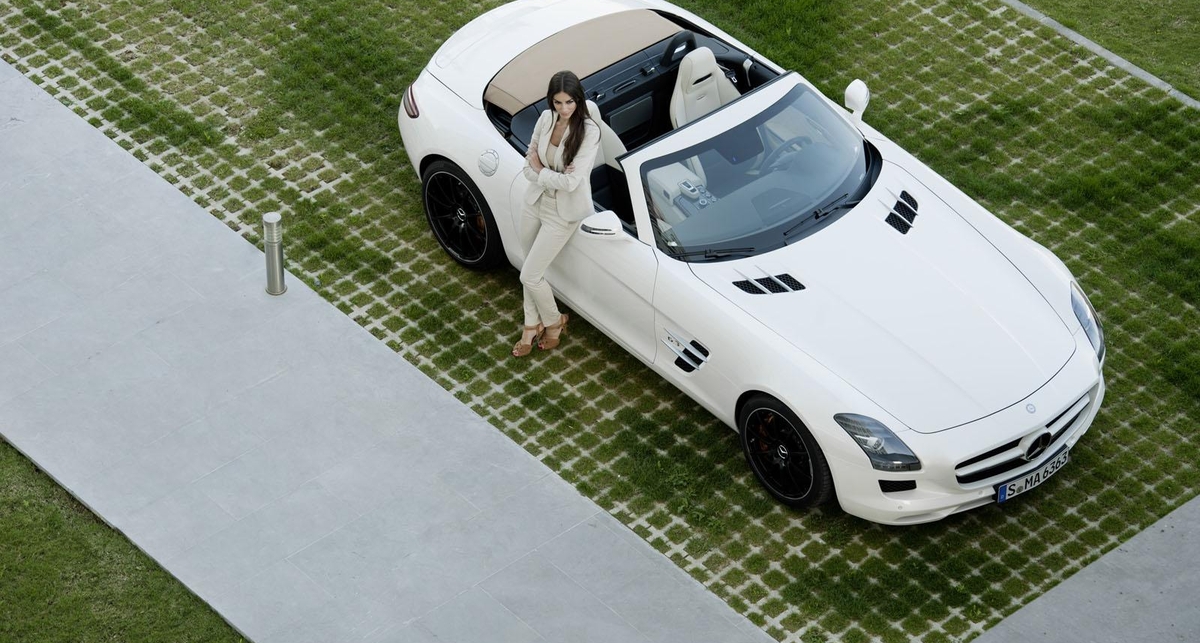 Mercedes-Benz SLS AMG Roadster