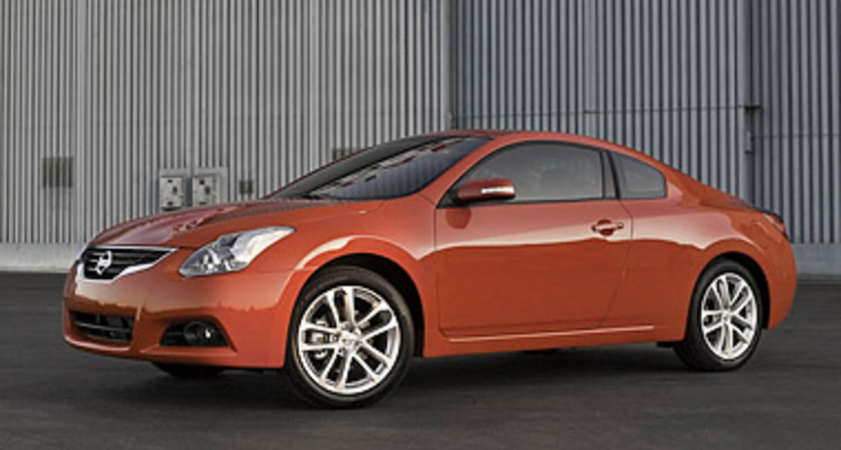 Купе Nissan Altima обновили