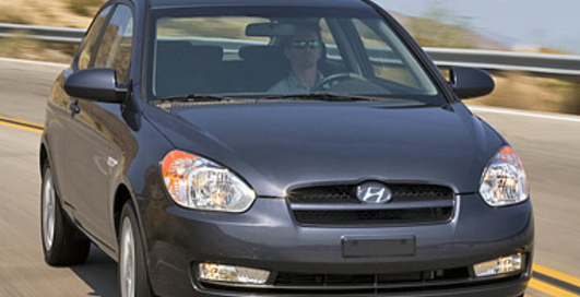 Hyundai обновит хэтчбек Accent к новому модельному году