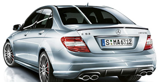 Mercedes-Benz добавил мощности C63 AMG