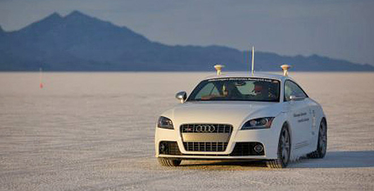 Автомобили оставят без водителей