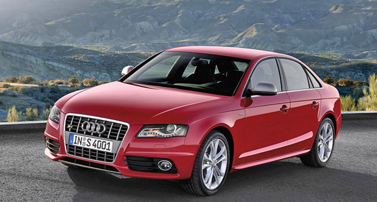 Названы 10 лучших авто 2010 года