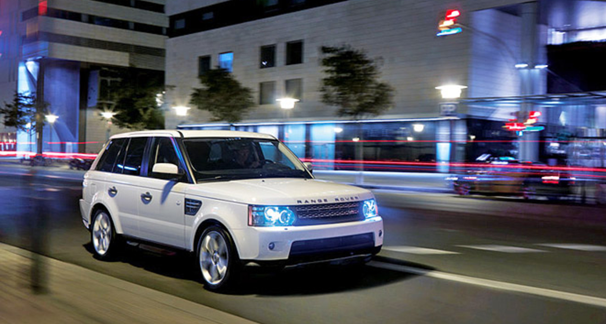 Range Rover Sport станет гибридом