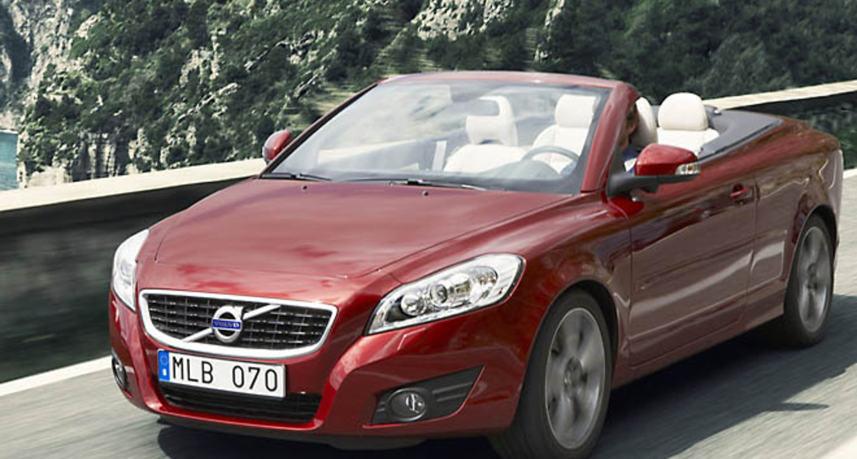 Volvo назвала цену нового поколения C70