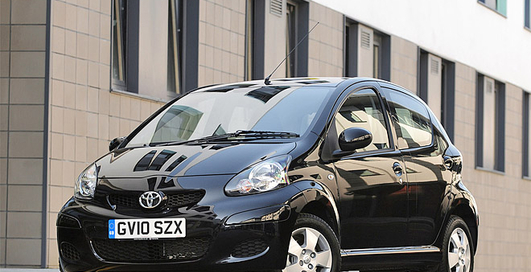 Toyota Aygo получила «черную» версию