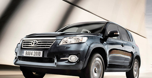 Новая Toyota RAV4 - уже в Украине