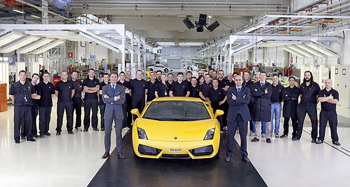 Lamborghini становится массовой маркой