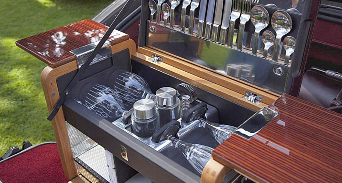 Rolls-Royce стал автомобилем для пикников