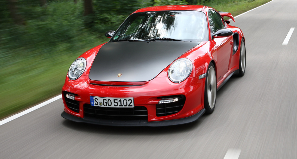 Самые дорогие Porsche разобрали, как горячие пирожки (фото)
