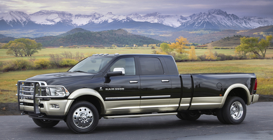 У Chrysler появился 7-метровый пикап (фото)