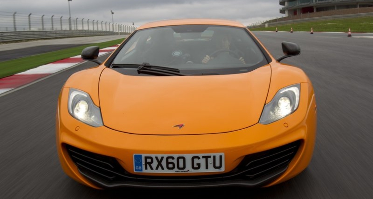 За каждый неисправный McLaren будут дарить книгу за ?49 (фото)