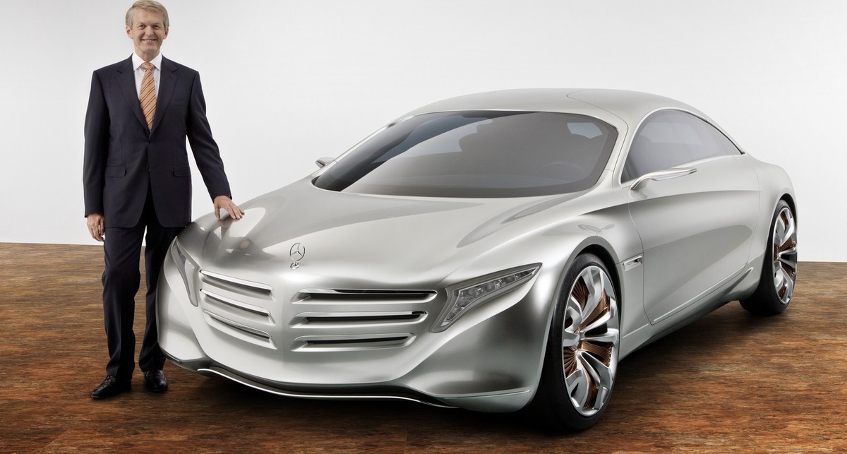 Самый роскошный Mercedes-Benz сможет ездить без водителя