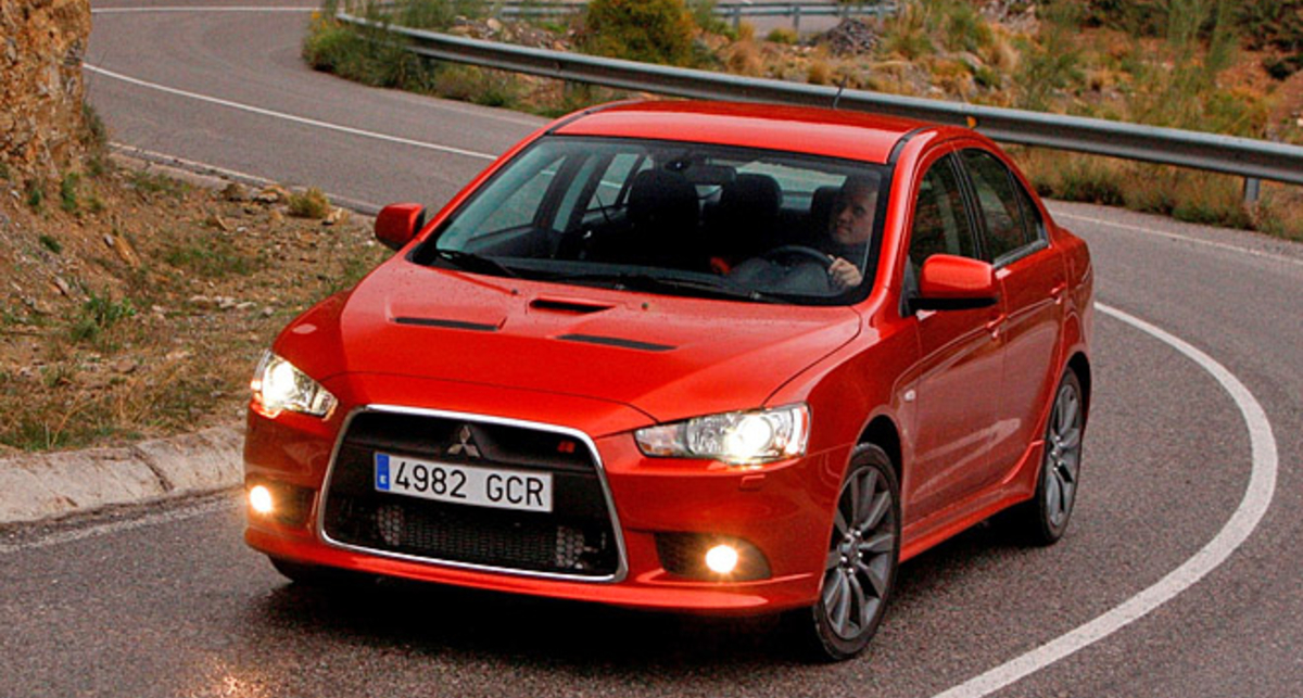 Mitsubishi порадует автолюбителей к праздникам