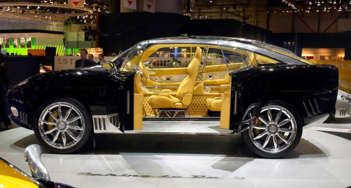 Внедорожник от Spyker продается за ?300 тыс.