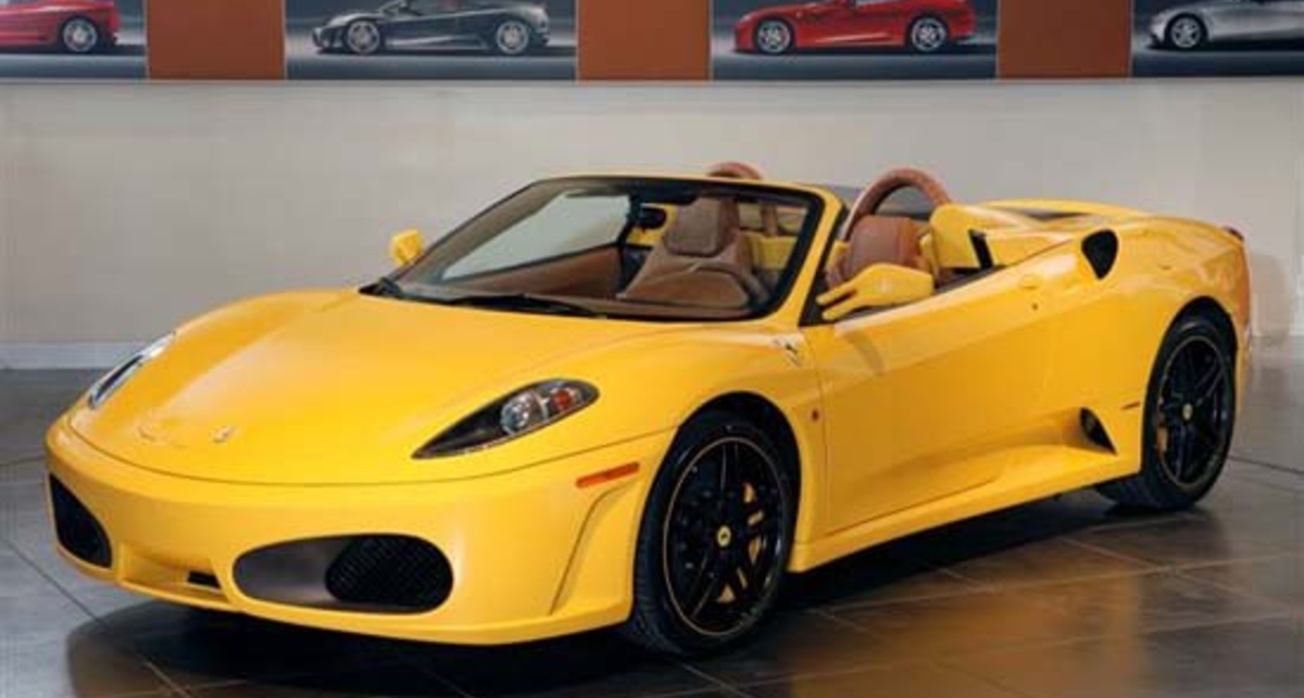 Ferrari F430 переодели в крокодиловую кожу