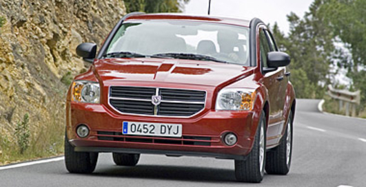 Dodge Caliber обновит салон и двигатель