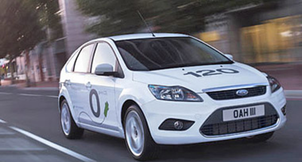 Ford представил две экологичные версии Focus