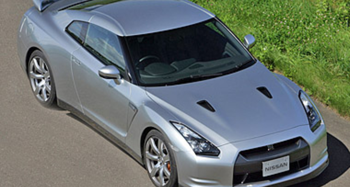 Nissan обновит суперкар GT-R