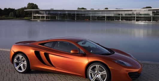 McLaren представляет новый суперкар