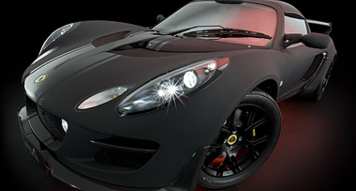 Lotus представит в Токио эксклюзивный спорткар