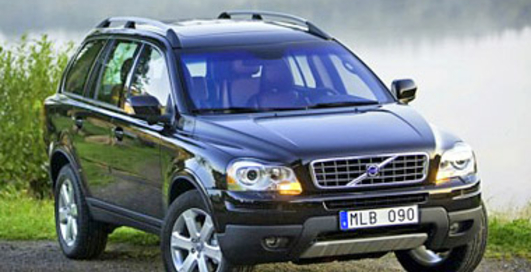 Volvo XC90 пройдет небольшой рестайлинг