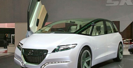 В Токио Honda представила концепт Skydeck