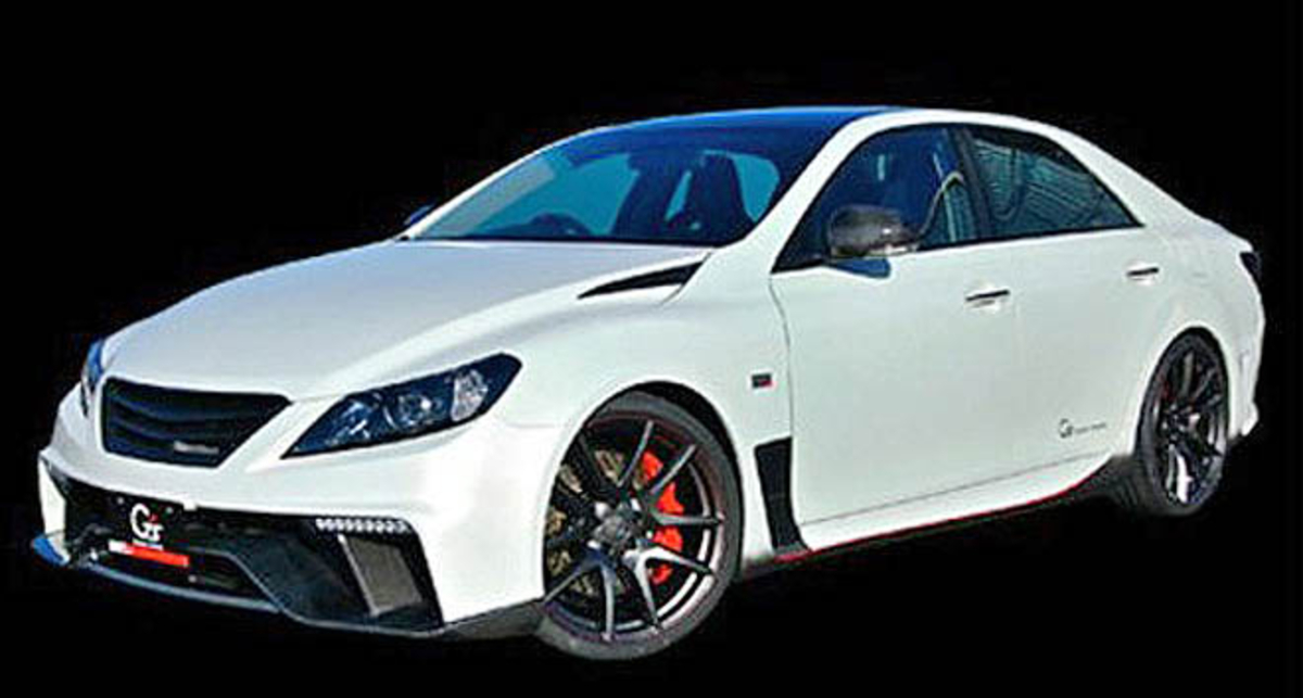 Седан Toyota Mark X стал более спортивным