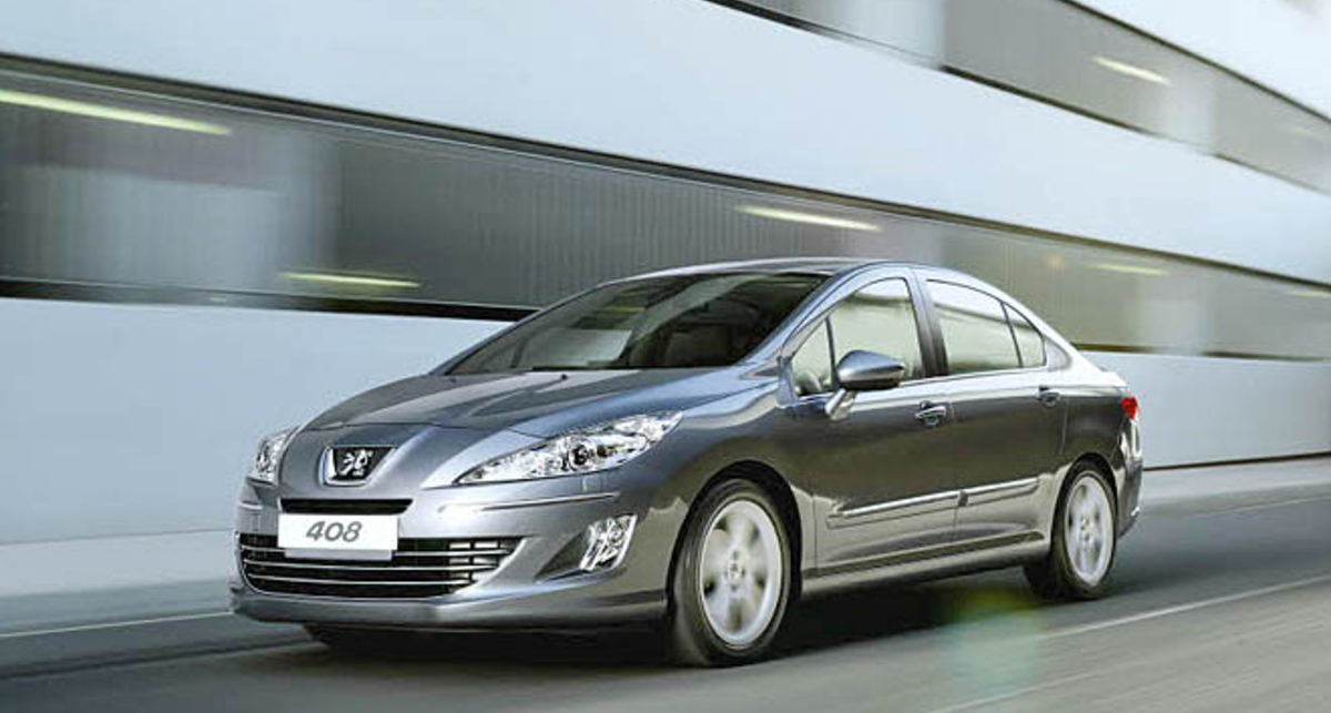 В Пекине представили Peugeot 408