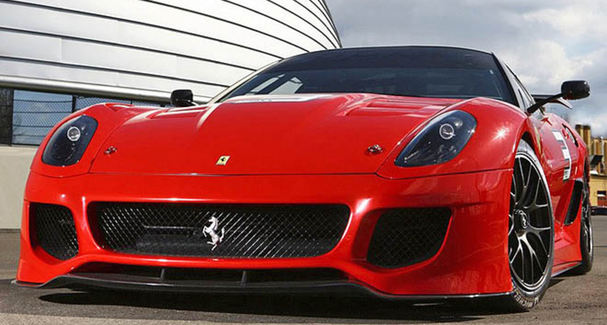 Ferrari представит в Женеве гибрид