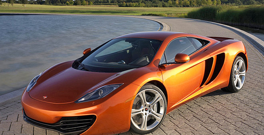 McLaren представил долгожданный суперкар