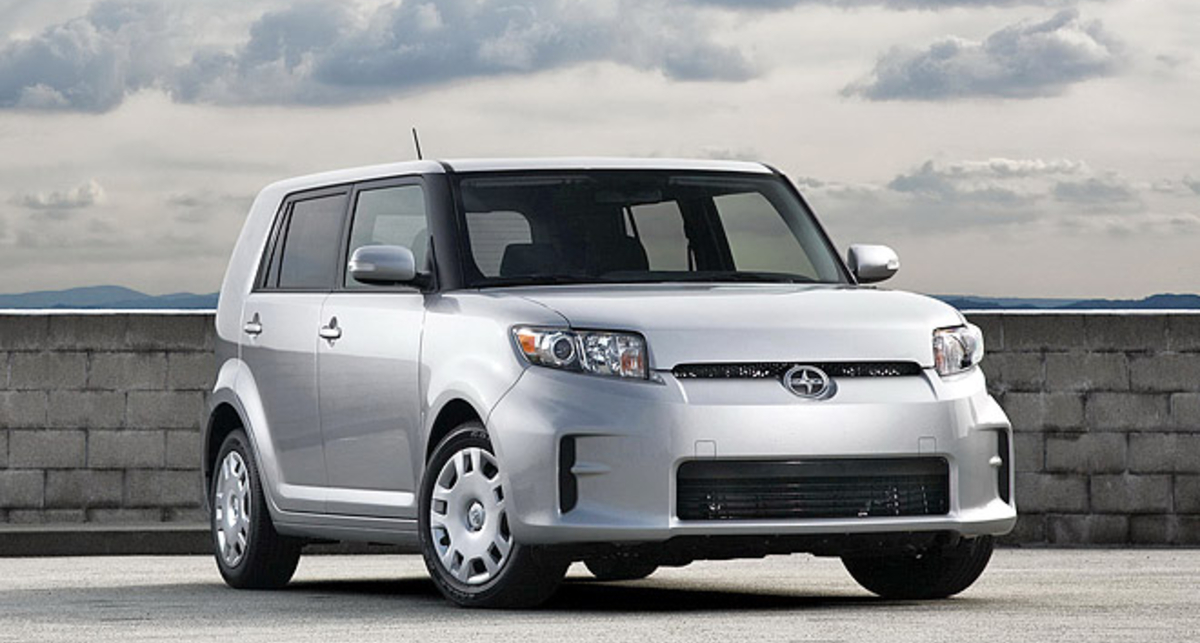 Scion обновил модель xB