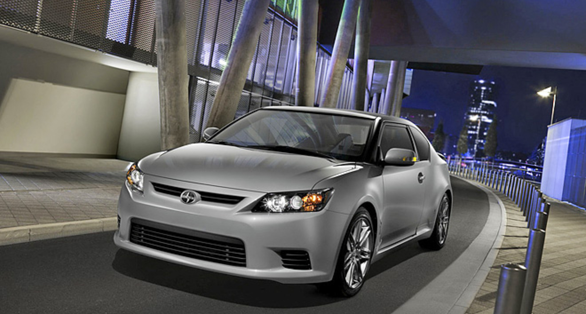Scion tC обновился