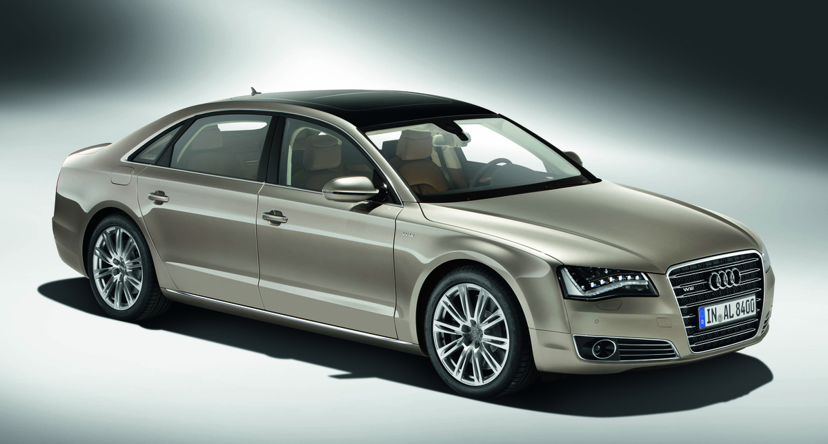 Audi представила самую роскошную версию А8