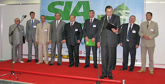 В Киеве открылся автосалон SIA'2010