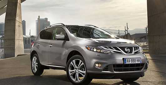 Ради нового мотора Nissan изменила внешность Murano