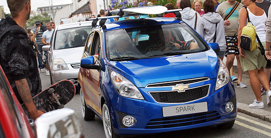 Chevrolet Spark сделали деревянным