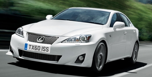 Lexus IS обновился