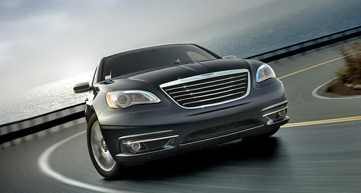 Chrysler Sebring удачно сменил название и обновился (фото)