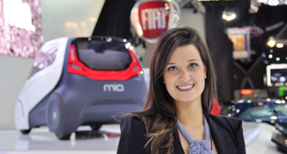 В Бразилии показали авто, созданное 17 тыс. человек (фото)